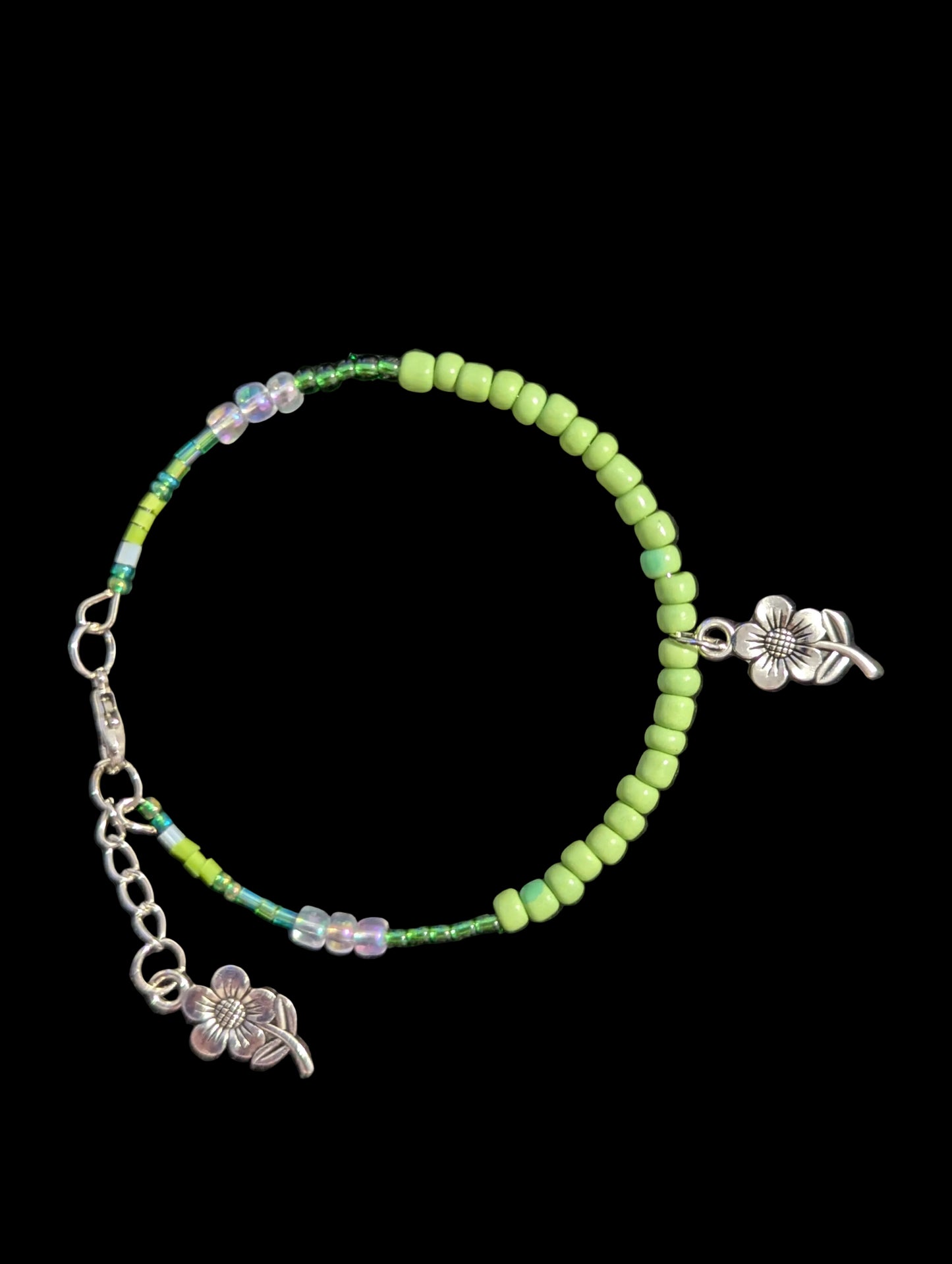 Green Flower Wire Bracelet