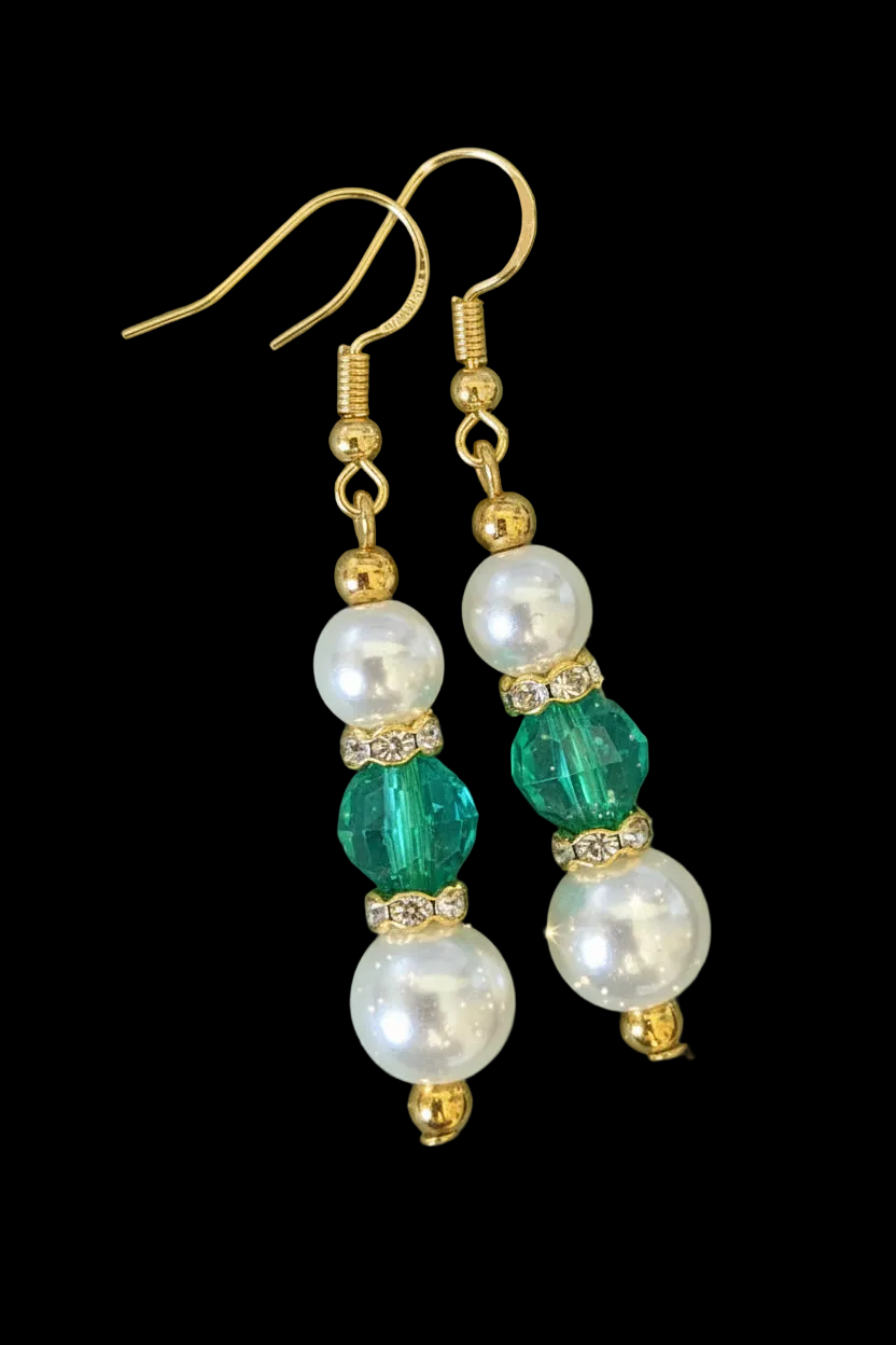 Dazzle Me Green Earrings